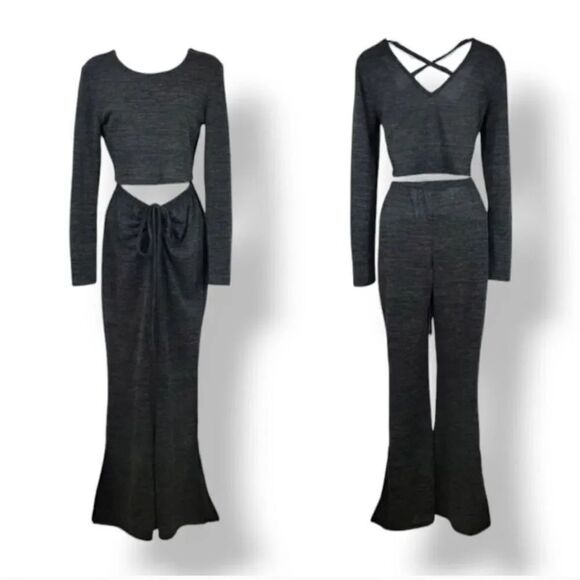 Almost Famous 2 PC Jersey Knit Crop Top and Ruched Flare Pants Size Small - Picture 9 of 9